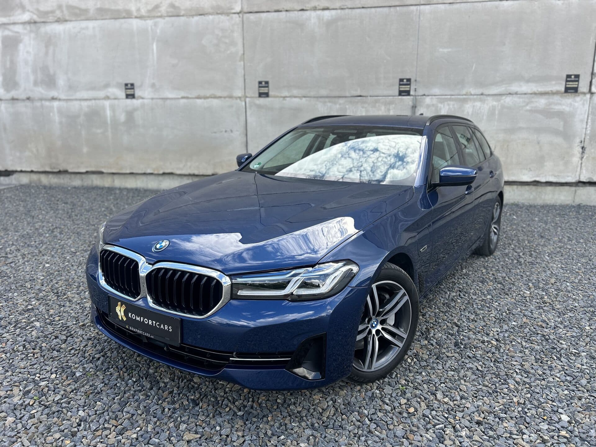 BMW 530e